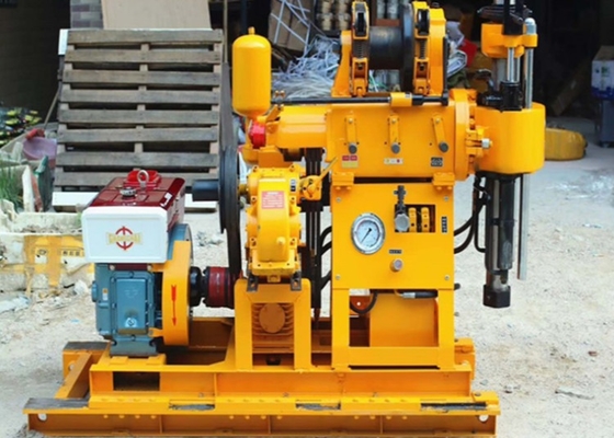 XY-1A 150M Waterputboormachines Aangepaste Gatdiameter 22 HP Draagbare Dieselmotor Exploratie Rig