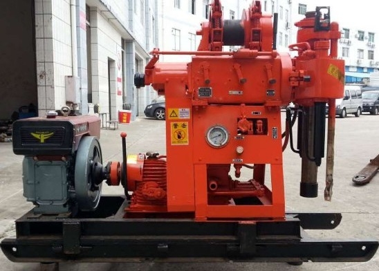 XY-1A 150 meter diepte crawler geologische boormachine voor exploratiebooringen