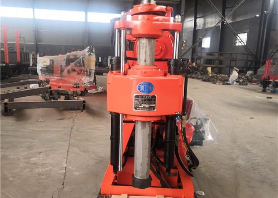 Gele geologische boormachine met dieselmotorkracht voor 100m diepgaand boren 42mm staven voor techniek