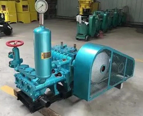 Boringsmodderpomp voor waterputboren BW 250 met dieselmotor