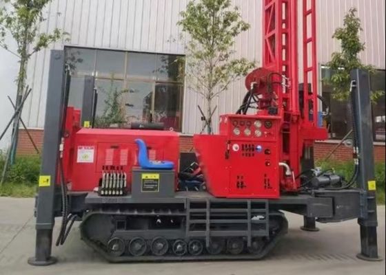 Het kruippakje zette 180m de Boringsinstallatie op van Dieselmotordth